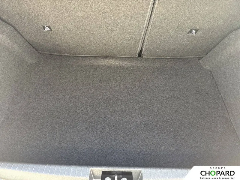 Image secondaire du véhicule 9