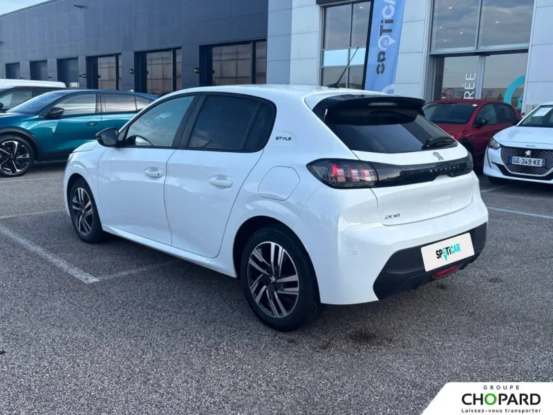 Image secondaire du véhicule 8