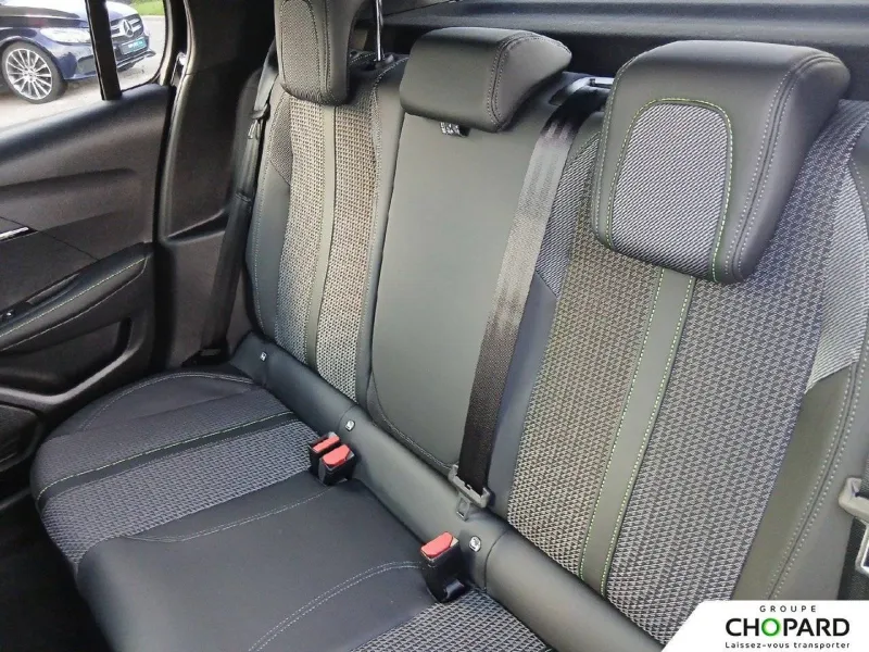 Image secondaire du véhicule 19