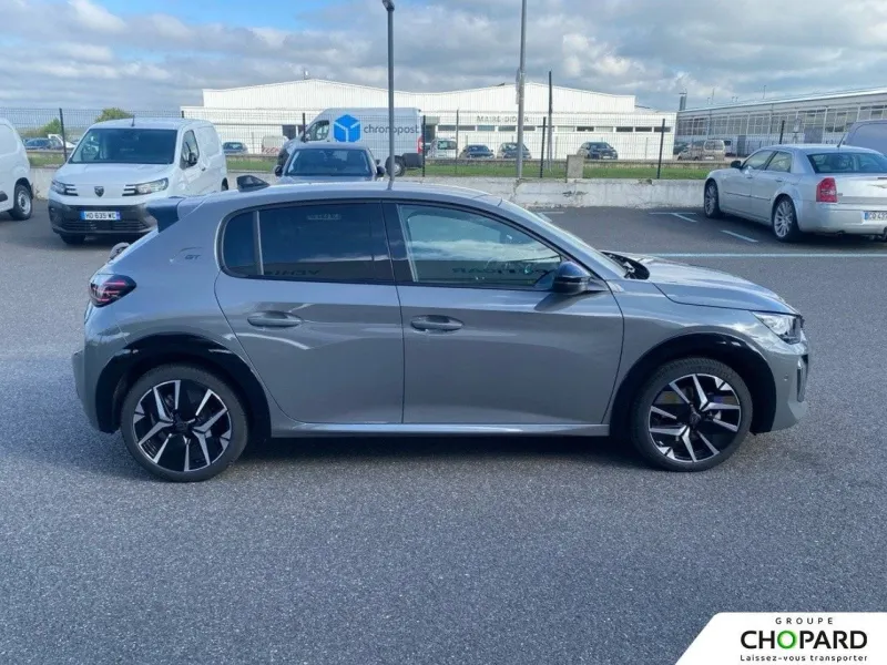 Image secondaire du véhicule 32