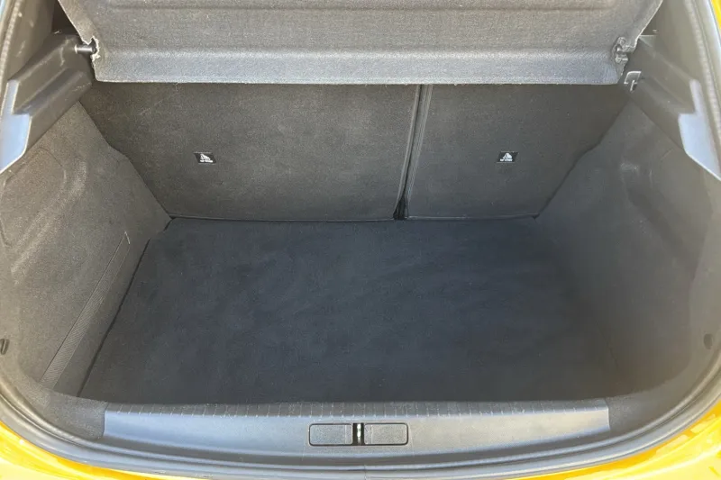 Image secondaire du véhicule 10