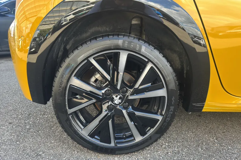 Image secondaire du véhicule 16