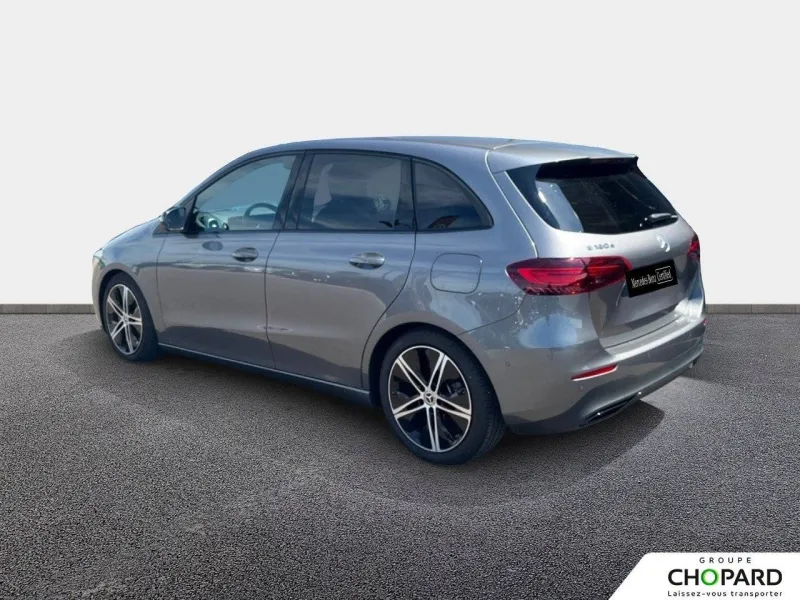 Image secondaire du véhicule 8