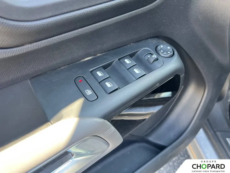 Image secondaire du véhicule 13