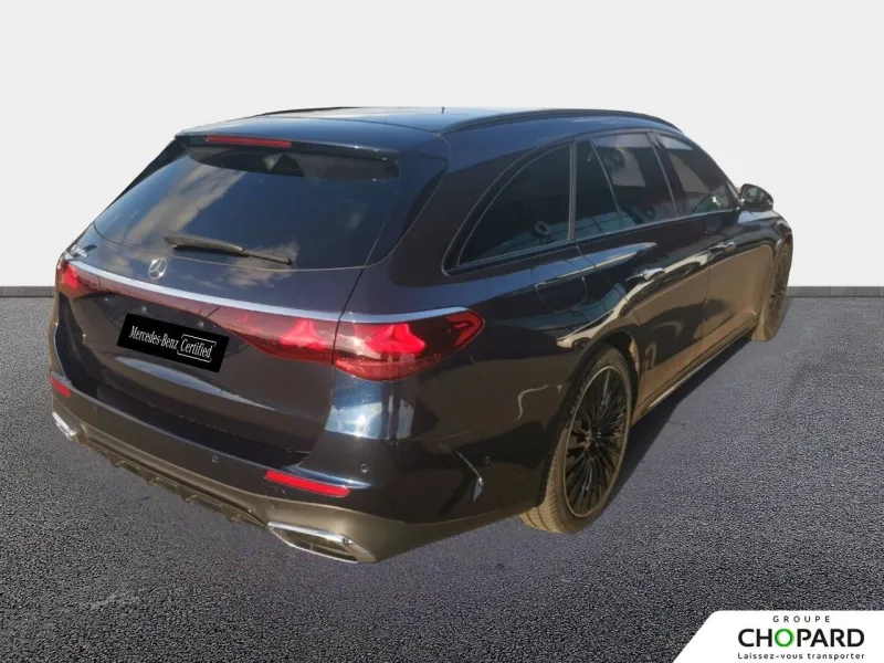 Image secondaire du véhicule 4