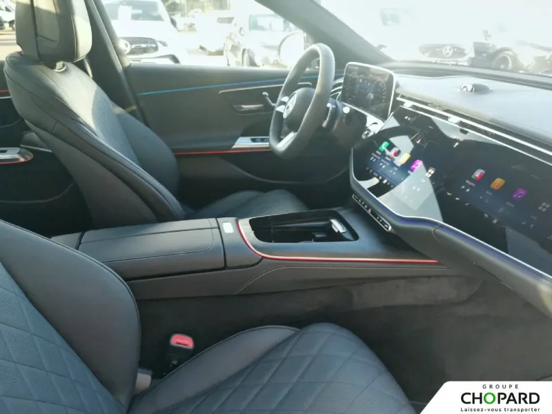 Image secondaire du véhicule 14