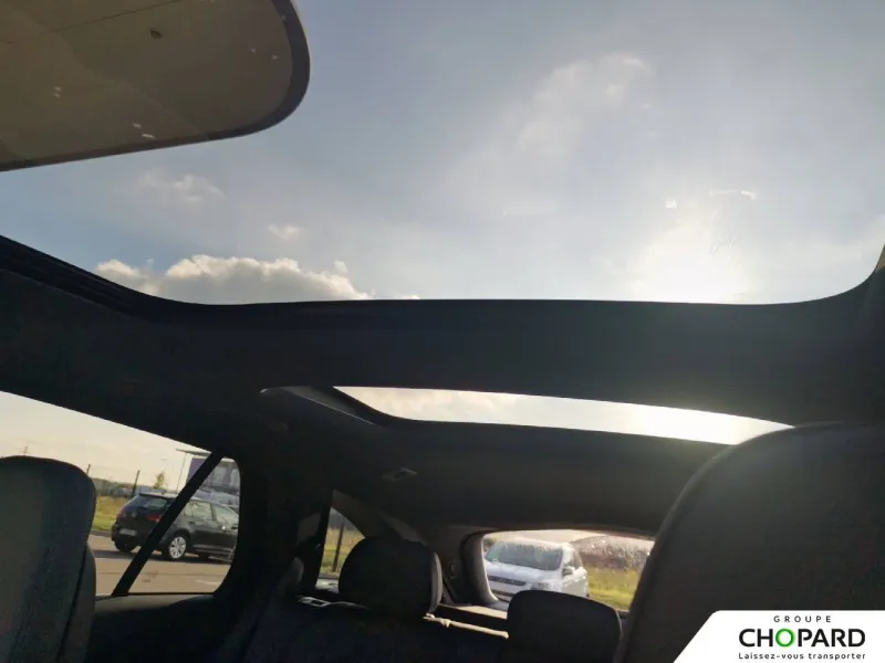 Image secondaire du véhicule 22