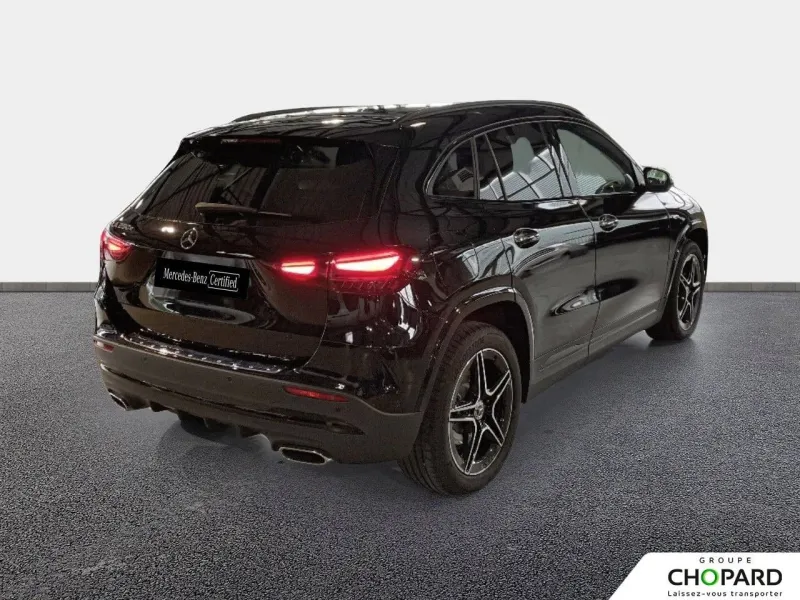 Image secondaire du véhicule 4