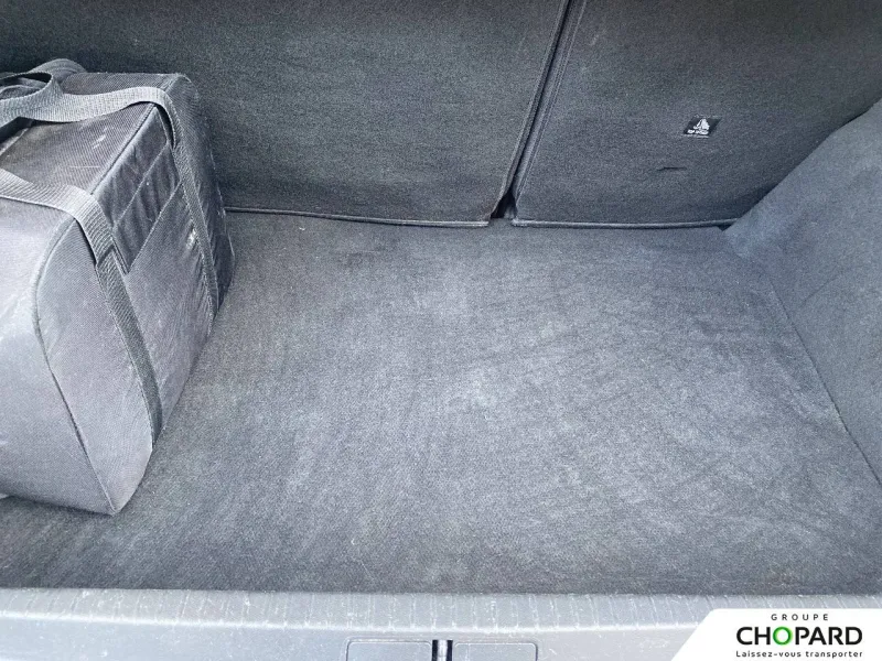 Image secondaire du véhicule 7