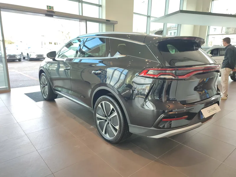 Image secondaire du véhicule 8