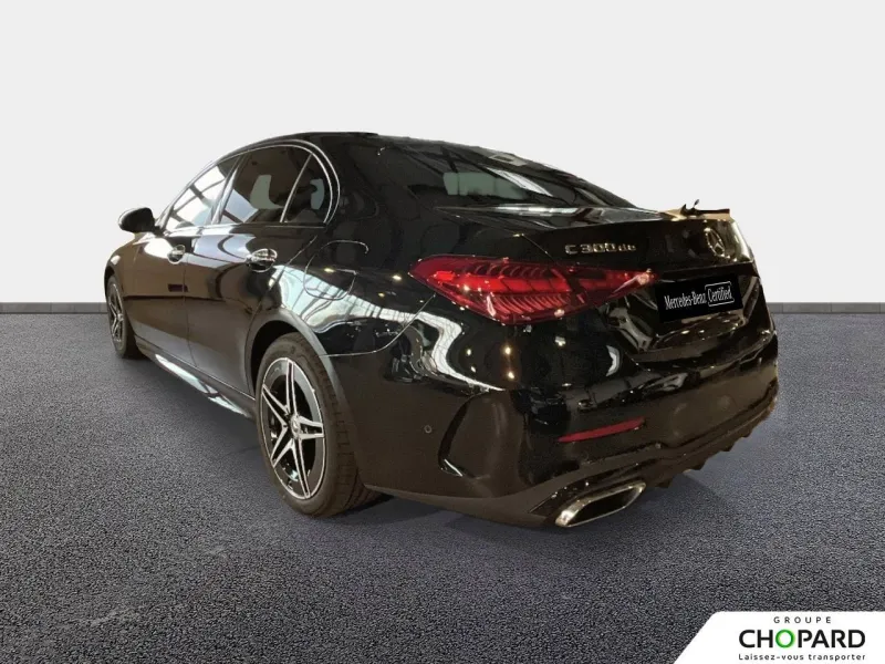 Image secondaire du véhicule 8