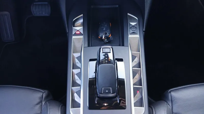 Image secondaire du véhicule 22