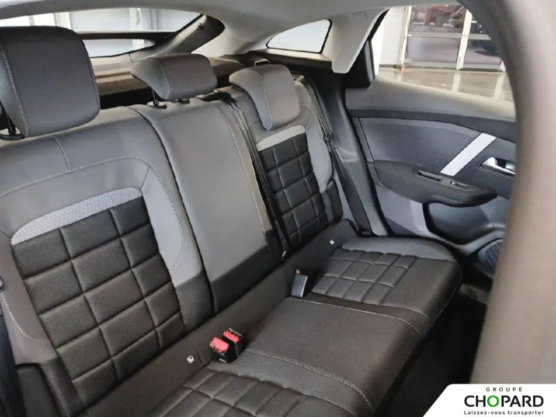 Image secondaire du véhicule 21