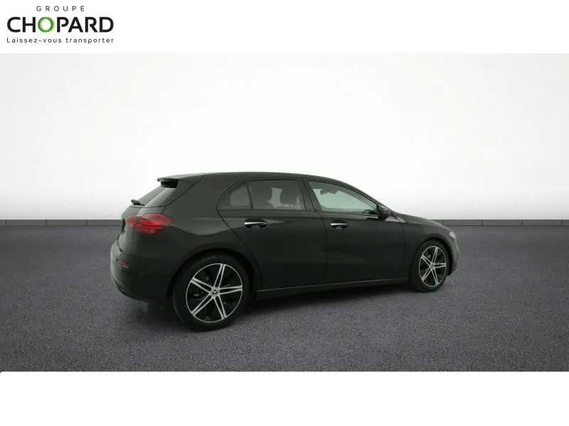 Image secondaire du véhicule 10