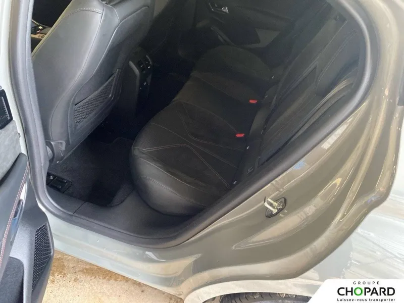 Image secondaire du véhicule 19