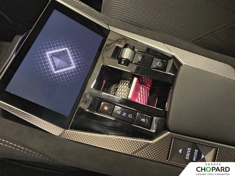 Image secondaire du véhicule 24