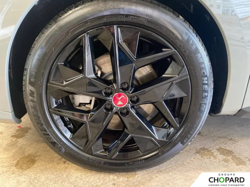 Image secondaire du véhicule 26