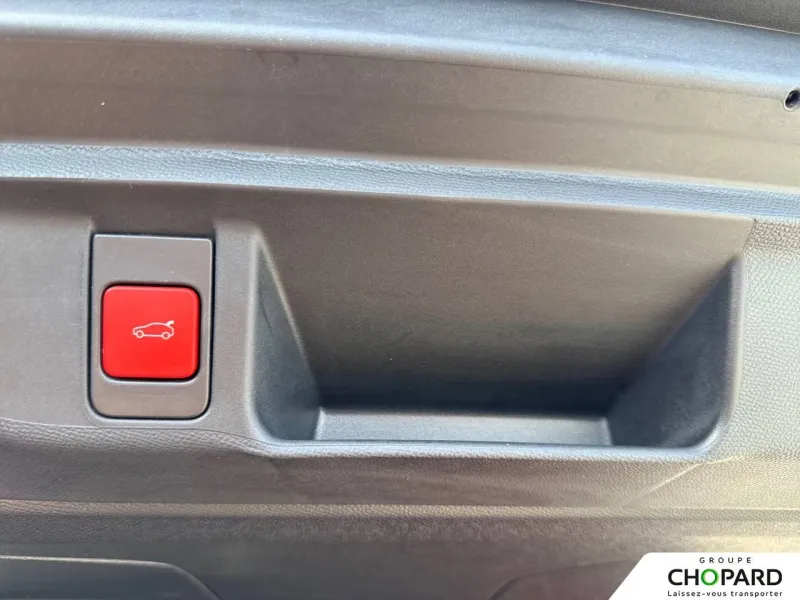 Image secondaire du véhicule 25