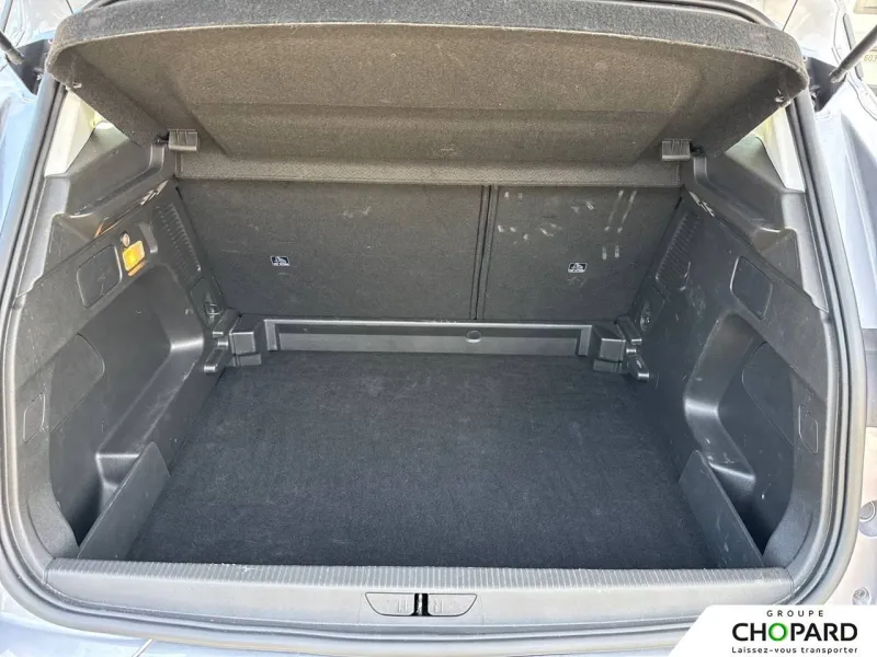 Image secondaire du véhicule 9