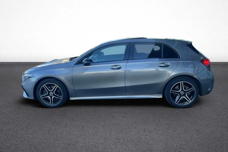 Image secondaire du véhicule 4