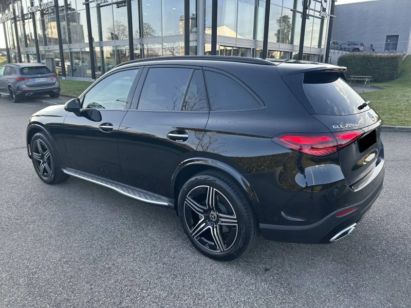 Image secondaire du véhicule 3