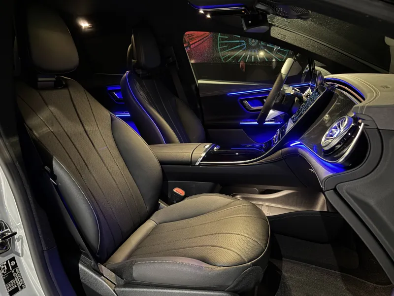 Image secondaire du véhicule 4