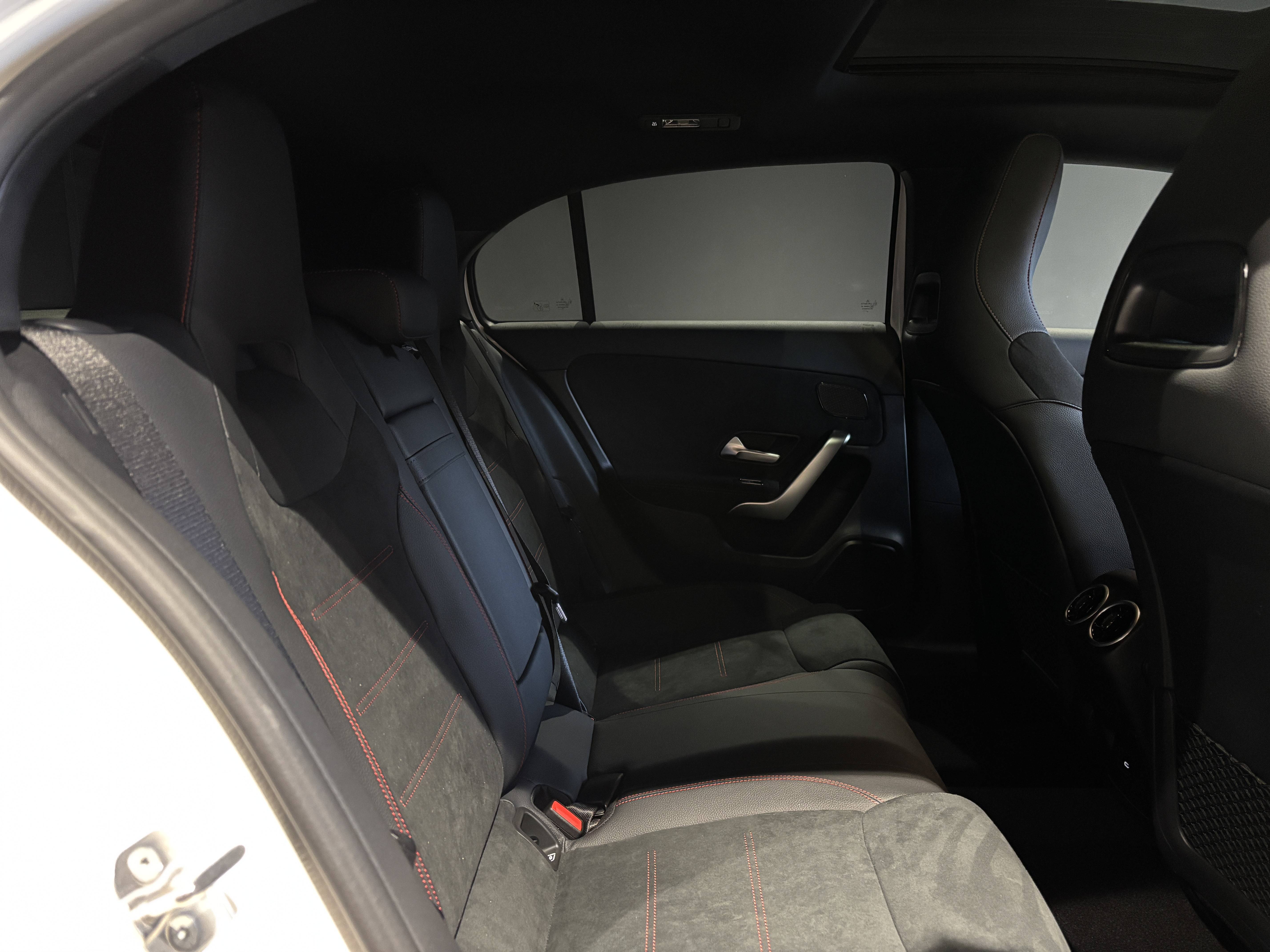 Image secondaire du véhicule 5