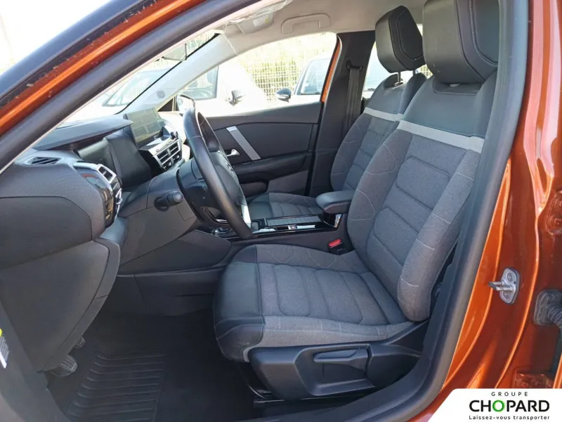 Image secondaire du véhicule 12