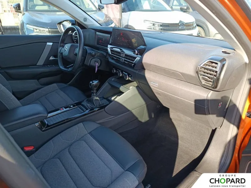 Image secondaire du véhicule 14