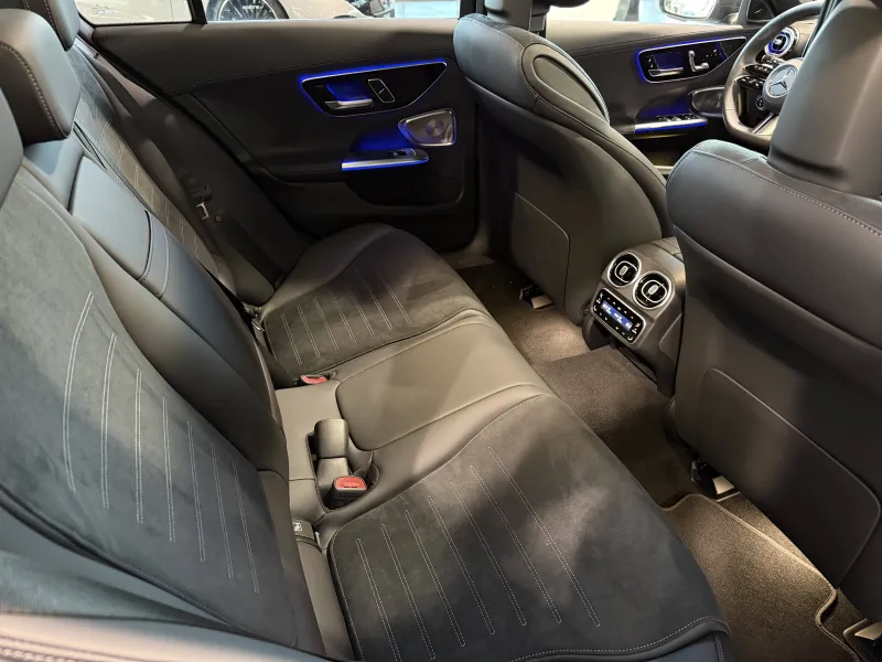 Image secondaire du véhicule 5