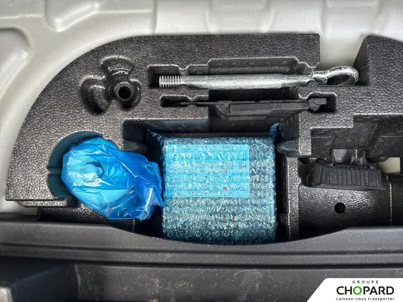 Image secondaire du véhicule 28