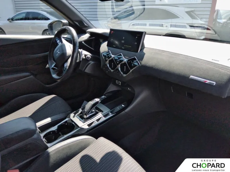 Image secondaire du véhicule 14