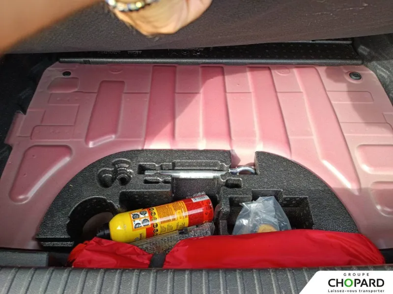 Image secondaire du véhicule 27