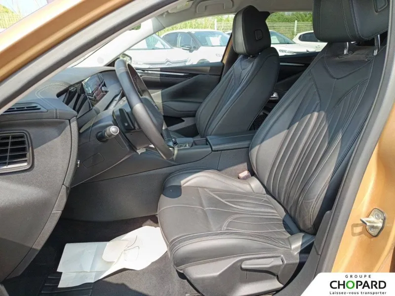 Image secondaire du véhicule 12