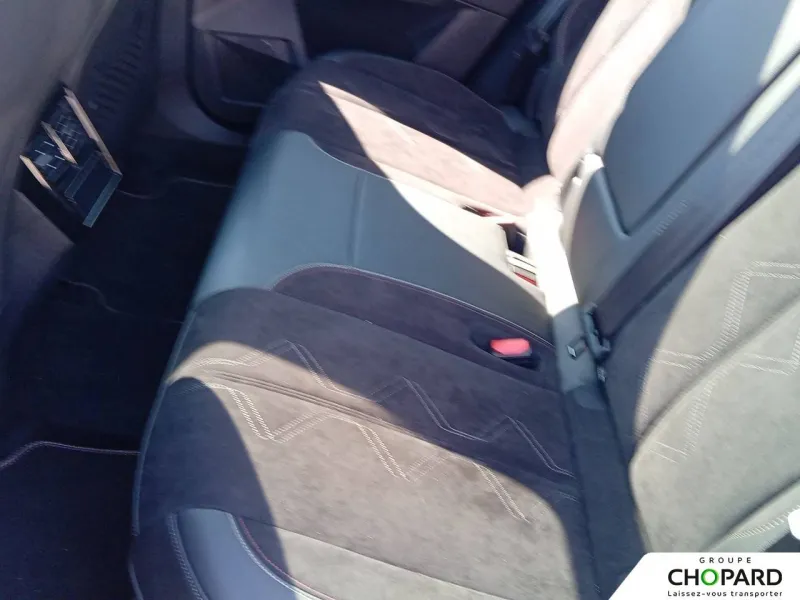 Image secondaire du véhicule 19