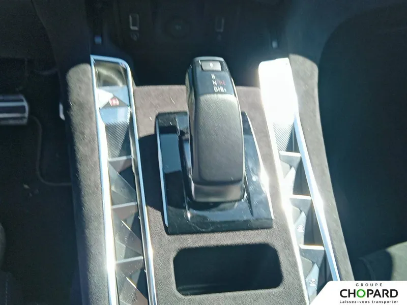 Image secondaire du véhicule 23