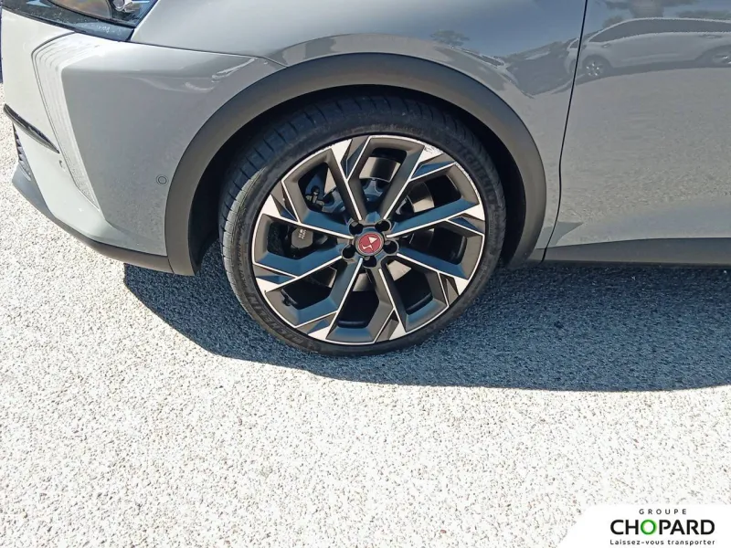 Image secondaire du véhicule 24