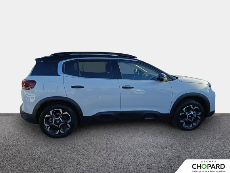 Image secondaire du véhicule 10