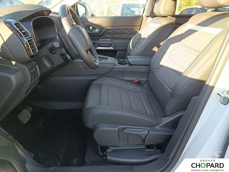 Image secondaire du véhicule 12