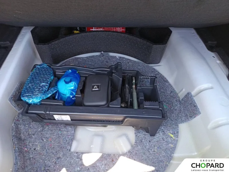 Image secondaire du véhicule 27