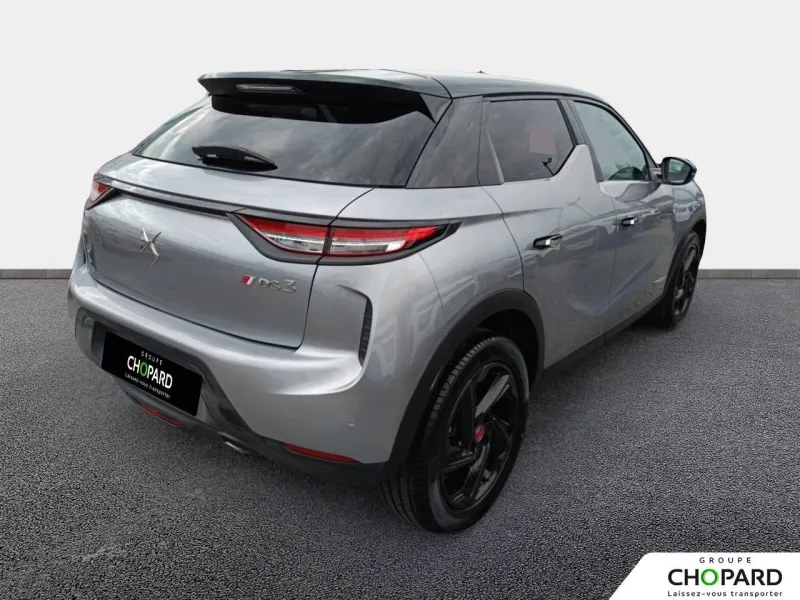 Image secondaire du véhicule 4