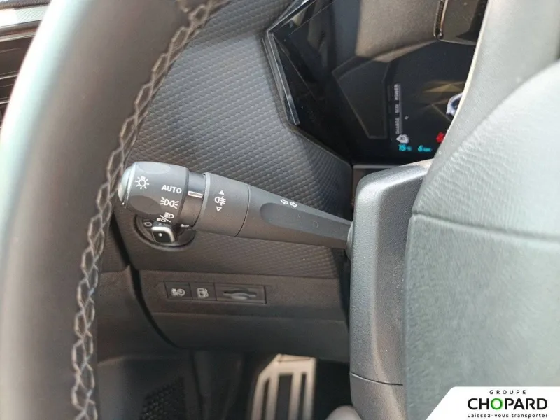 Image secondaire du véhicule 23