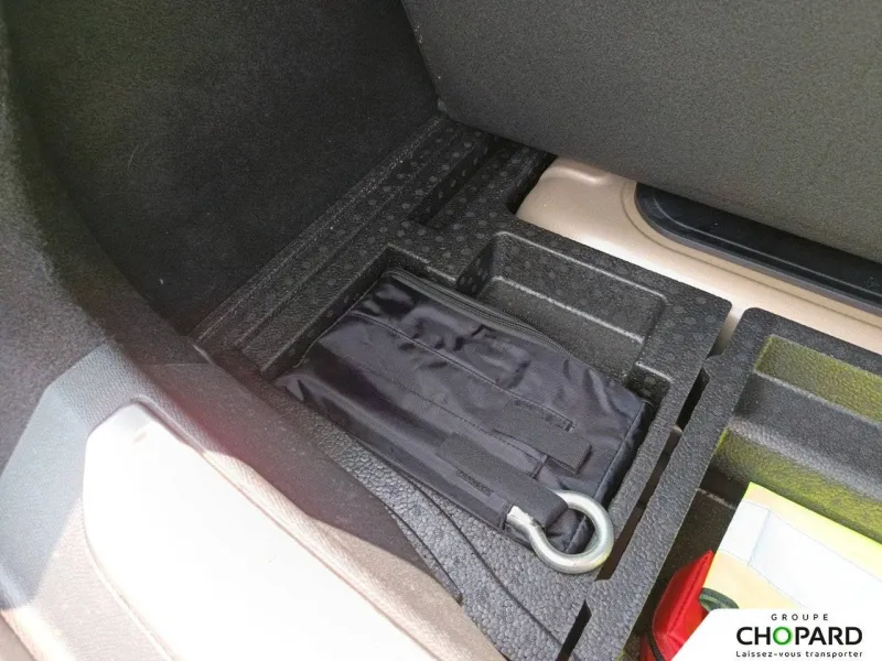 Image secondaire du véhicule 27