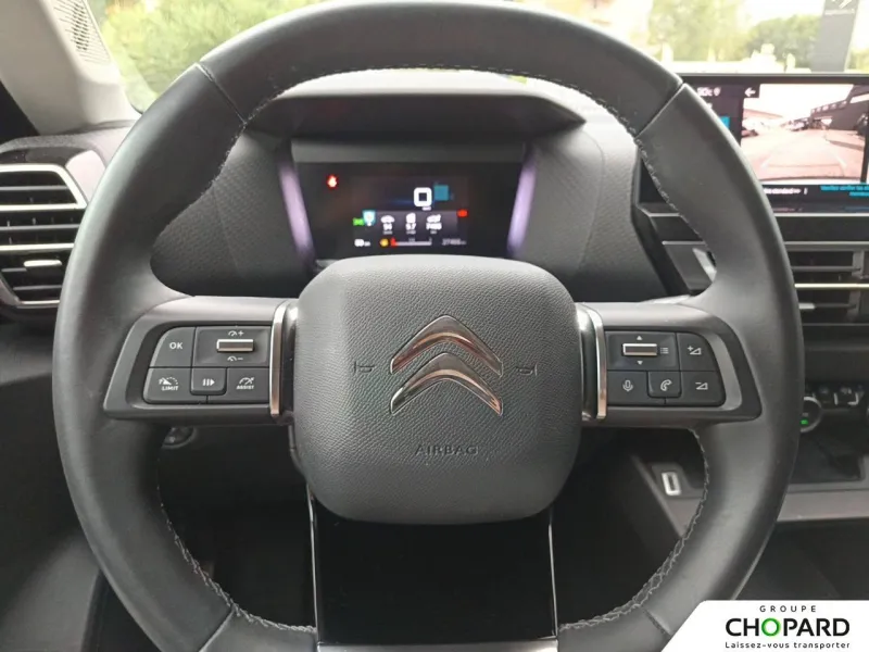 Image secondaire du véhicule 17