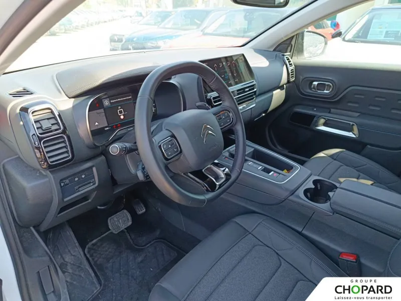 Image secondaire du véhicule 3