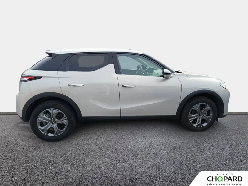 Image secondaire du véhicule 10