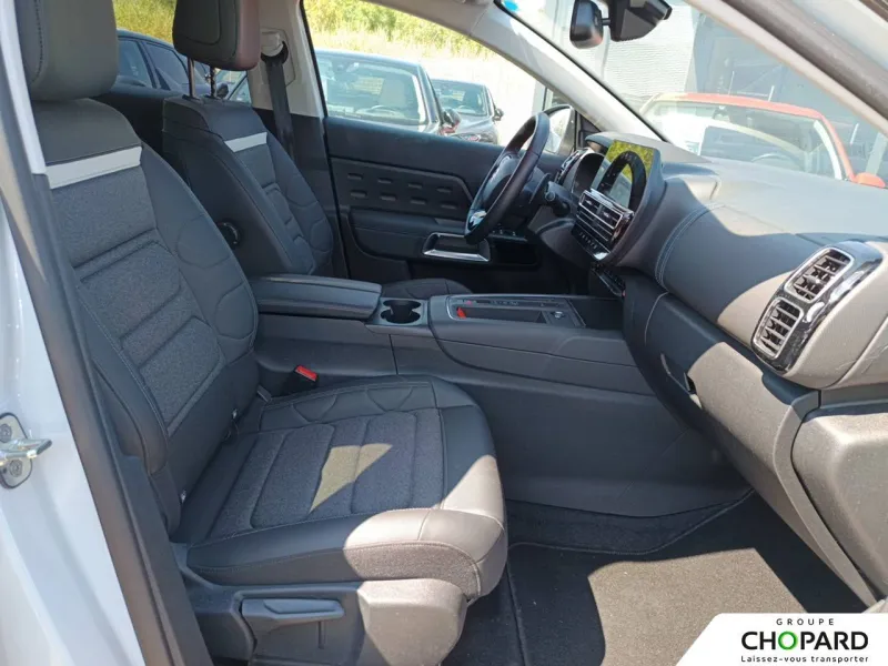 Image secondaire du véhicule 21