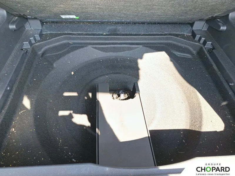 Image secondaire du véhicule 26