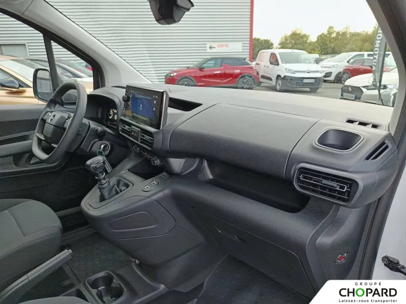 Image secondaire du véhicule 14