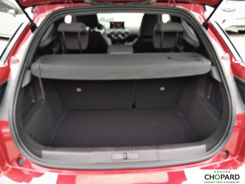 Image secondaire du véhicule 9